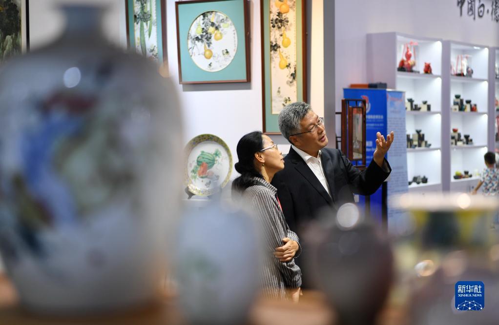 大满贯棋牌官网版